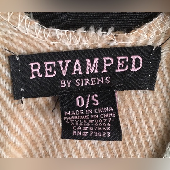 Revamped - Neutral Colour Plaid Print With Fringe Shrug / Poncho / Shawl - O/S - Picture 4 of 5